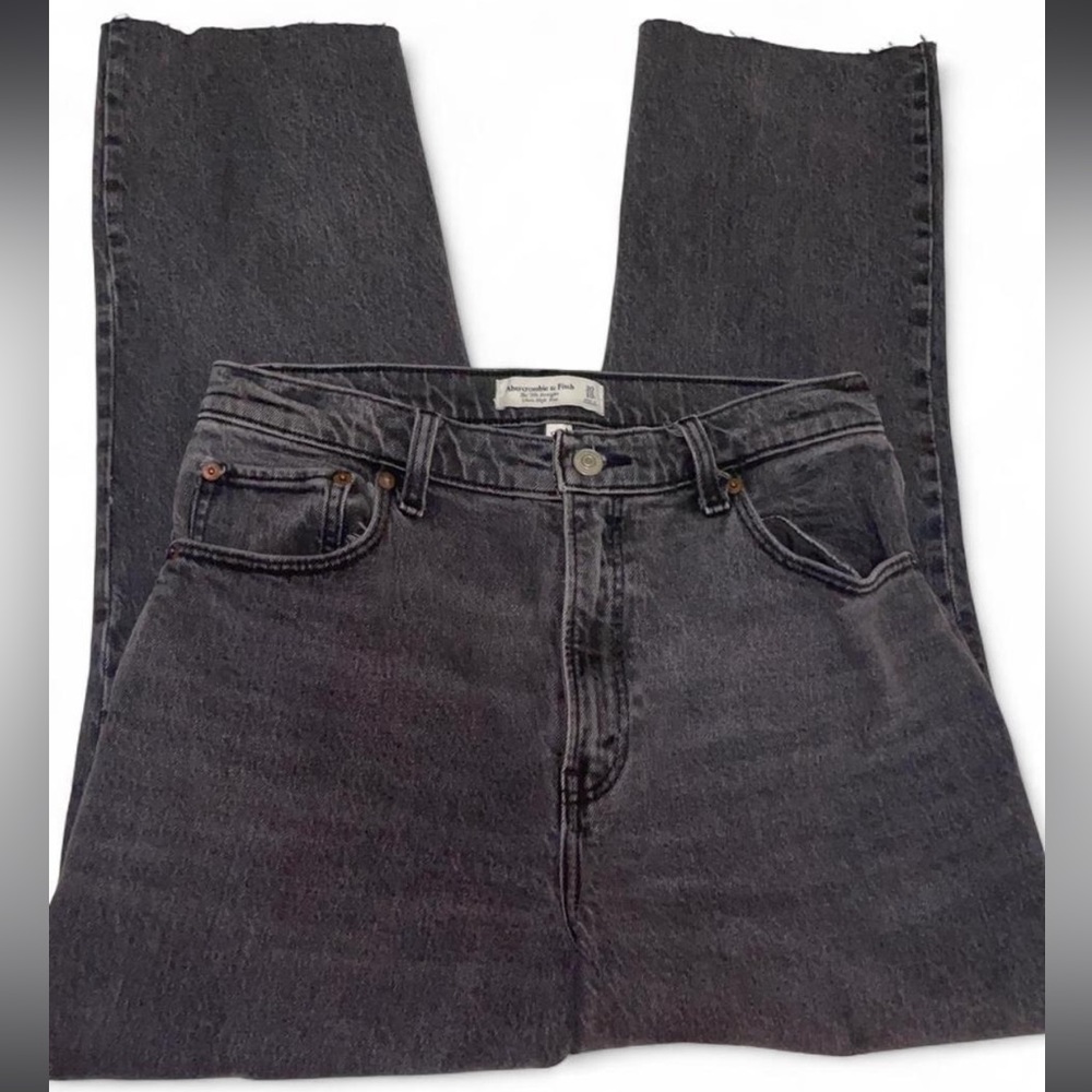Abercrombie & Fitch Women's Washed Black High-Rise Straight Jeans